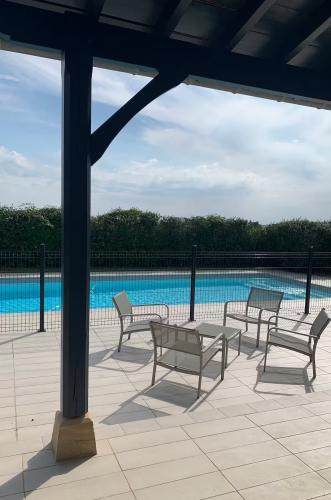 ec1c24ce-2a2c-424d-9195-8eb3d45bbb67